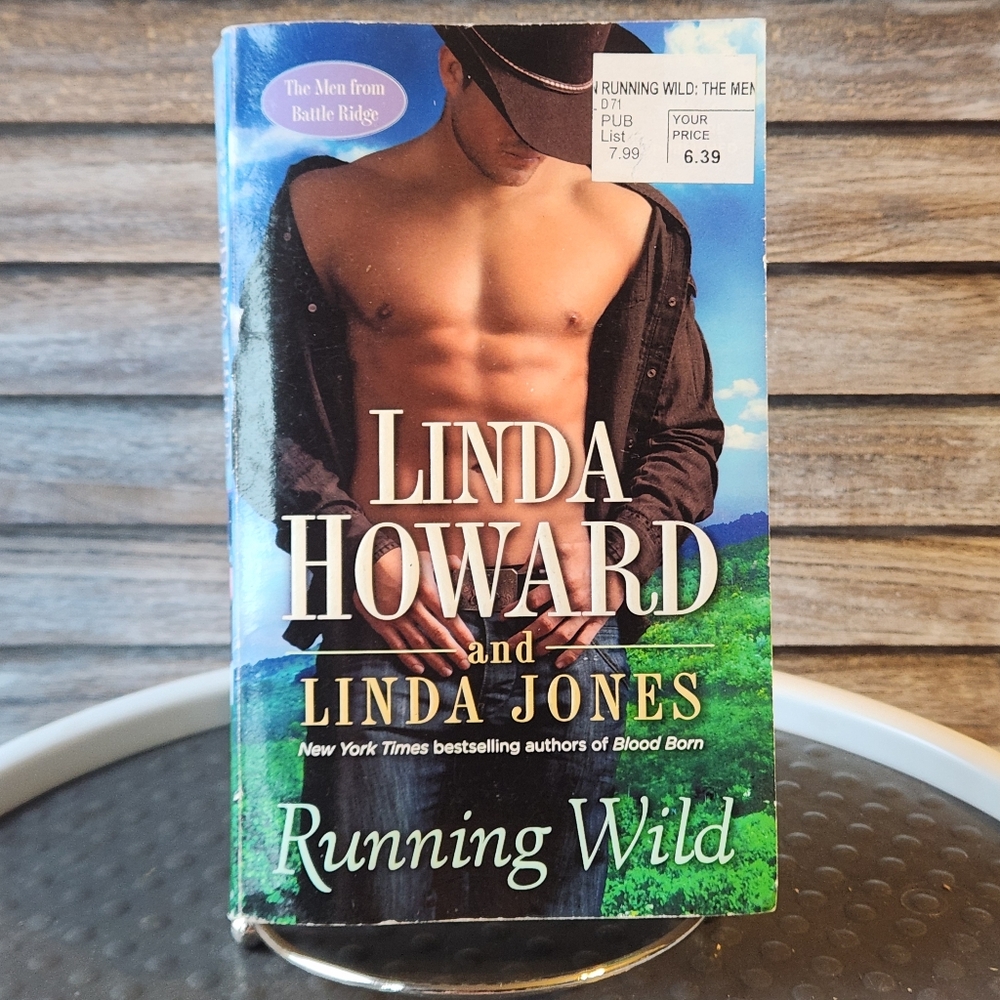 🔥 The Men from Battle Ridge Series Running Wild Linda Howard Paperback